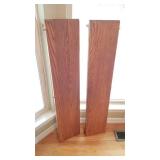 Pedestal claw foot oak table (30 x 72 x 48 not including leaves), 2 captain chairs, 4 chairs and 2 leaves (10" each)