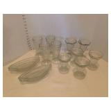 Ice cream glasses and sundae dishes
