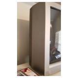 Sylvania 27in TV model SST4272