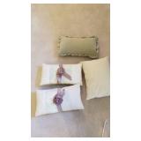 Decorative pillows