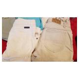 Ladies shorts Liz Clayborn, Tommy Hilfiger, Sonoma and more size 6 and 8