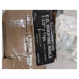 CASE PACK ZORO SELECT 4NEY4 Roofing Nail,Flat,1 1/2 In L,Pk187