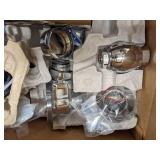 Exposed, Top Spud, Automatic Flush Valve, For Use With Category Toilets