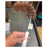 New Box of 12 New Polyester Valve Brush’s