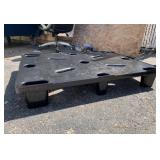 1 Heavy Duty Storage Pallet LAST ONE
