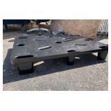 1 Heavy Duty Storage Pallet LAST ONE