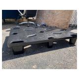 1 Heavy Duty Storage Pallet LAST ONE