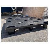 1 Heavy Duty Storage Pallet LAST ONE