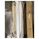 Max & Lily Solid Wood Platform Bed (Twin Size)