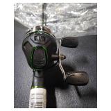 Shakespeare Ugly Stik GX2 Youth Spincast Reel