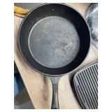 5 piece Cast Iron pan set