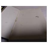 1995 1st American Printing 1915 The Death Of Innocence by Lyn Macdonald Foreword by Robert Cowley, Condition Good, see pics