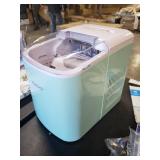 Igloo Automatic Ice Cube Maker