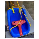 Little Tikes 2-in-1 Snug N Secure Swing