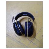 3M WorkTunes Connect Hearing Protector with Bluetooth Technology, 24 dB NRR, Ear protection for Mowing, Snowblowing, Construction, Work Shops