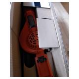 BLACK+DECKER 40V MAX* Cordless Sweeper (LSW40C)