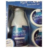 Milk and cookies bath gift set