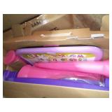 VTech Touch and Learn Activity Desk Deluxe with Easel, Chalkboard, Pink