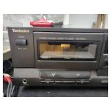 Technics Stereo Double Cassette Deck RS-TR212