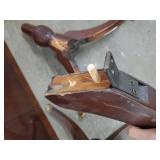 DUNCAN Dinning Room Table with Brass Lion Feet with Casters. Includes 2 Leafs. Check Pictures for More Details