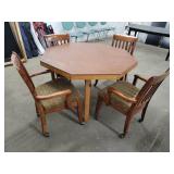 Poker Table with 4 Chairs and Cover