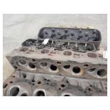 Lot of Chevy Big Block Truck Heads
