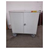 Bretford XL Model LAP30ERBFR 30-Unit Storage Charger Cart