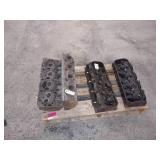 Lot of Chevy Big Block Truck Heads