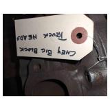 Lot of Chevy Big Block Truck Heads