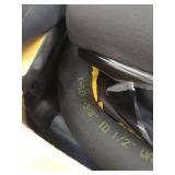 Box of 1/2 in Thick, Pre-Slit/Pre-Glued with Overflap NBR/PVC Pipe Insulation, 6 ft Insulation Length 40PN81