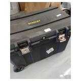 Stanley 037025H 50 Gallon Mobile Chest DAMAGED& MISSING A WHEEL