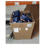 Box of Honeywell Uvex Lens Cleaning Moistened Towelettes,