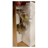 11" Resin Flowing Robe Holly Family Bust