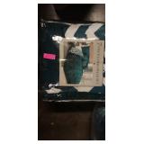 Avondale Manor Etta 7 Pc Queen Comforter Set Bedding TEAL/WHITE