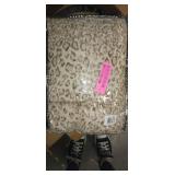 Beautyrest Marselle Oversized Faux Fur heated throw blanket 50 by 70