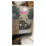 Donna Sharp Bear Walk Plaid Quilt- Retail:$120.00