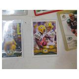 Lot of 7 Aaron Rodgers Football Cards