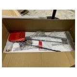 Modern Black Gold 6-Light Metal Candle Chandelier for Dining Room - D26.8" x H30" Retail: $249.99