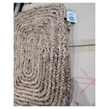 DecMode Rectangular Braided Natural Water Hyacinth Placemats (Set of 4) 20" x 14" Each Retail: $47.99