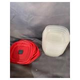 8 PLASTIC RUBBERMAID TUPPER WARE BOWLS WITH LIDS