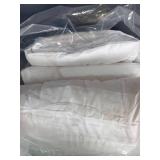 WHITE FLUFFY THROW COMFORTER