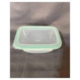 GLASS TUPPER WARE CONTAINER WITH LID