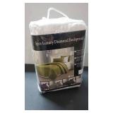 Mk Collection 3pc Embossed Diamond Bedspread Set, White, California/king