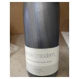 Simple Modern 17 Ounce Wave Water Bottle - Stainless Steel Double Wall Vacuum Insulated Reusable Leakproof Pattern: silver grain