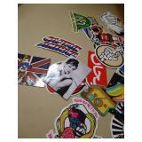 Cool Sticker 100pcs Random Music Film Vinyl Skateboard Guitar Travel Case Sticker Door Laptop Luggage Car Bike Bicycle Stickers (100pcs) varies