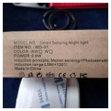 Motion Sensor Light, Cupboard Light with Battery Powered Lights 12 LEDs, Night Light with Removable Magnetic Strip Stick-on Wardrobe Cabinet Hallway Kitchen Bedroom,Easy to Install (Cool White, 1PCS