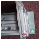 Oral B Braun Compatible Replacement Toothbrush Heads, 4 Pack Professional Electric Toothbrush Heads for Oral-B 7000 / Pro 1000/9600/500/3000/8000** bonus 2 packs per lot