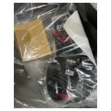 KRAUS Forteza 32 Undermount Single Bowl Granite Kitchen Sink in Grey with Strainer, Oven Mitt & Trivet Retail: $318.99