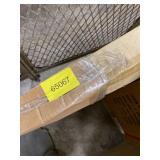 Patio Wooden Plant Box Flower Plant Growing Box Holder with Trellis Retail:$114.99