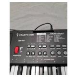 Beginner 61-Key Portable Electric Keyboard with Built-in Speakers, Digital Display, Microphone, Dual Power Supply, Recording, Adult Music Sheet Music Stand, Black, 29.9 Inch